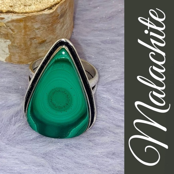Divine Malachite Gemstone Chunky Handmade Ring - Picture 2 of 7